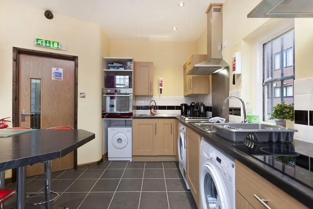 Hotel Emporium City Centre Self Catering Nottingham