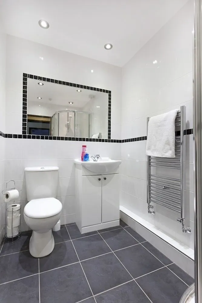 Emporium City Centre Self Catering Nottingham Hotel